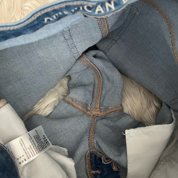 {American Eagle} Next Level Stretch High-Rise Shortie Jean Shorts in Blue - 10 - Picture 9 of 12